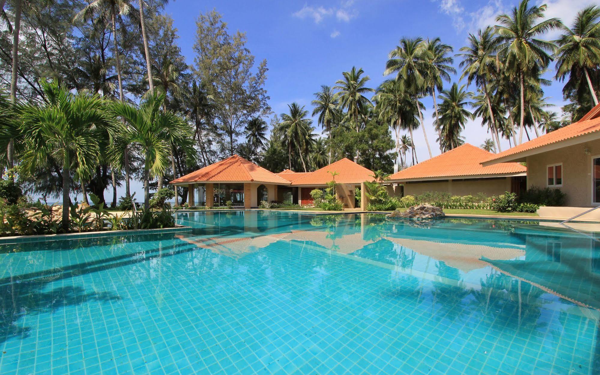 The Siam Residence Boutique Resort Lipa Noi Luaran gambar